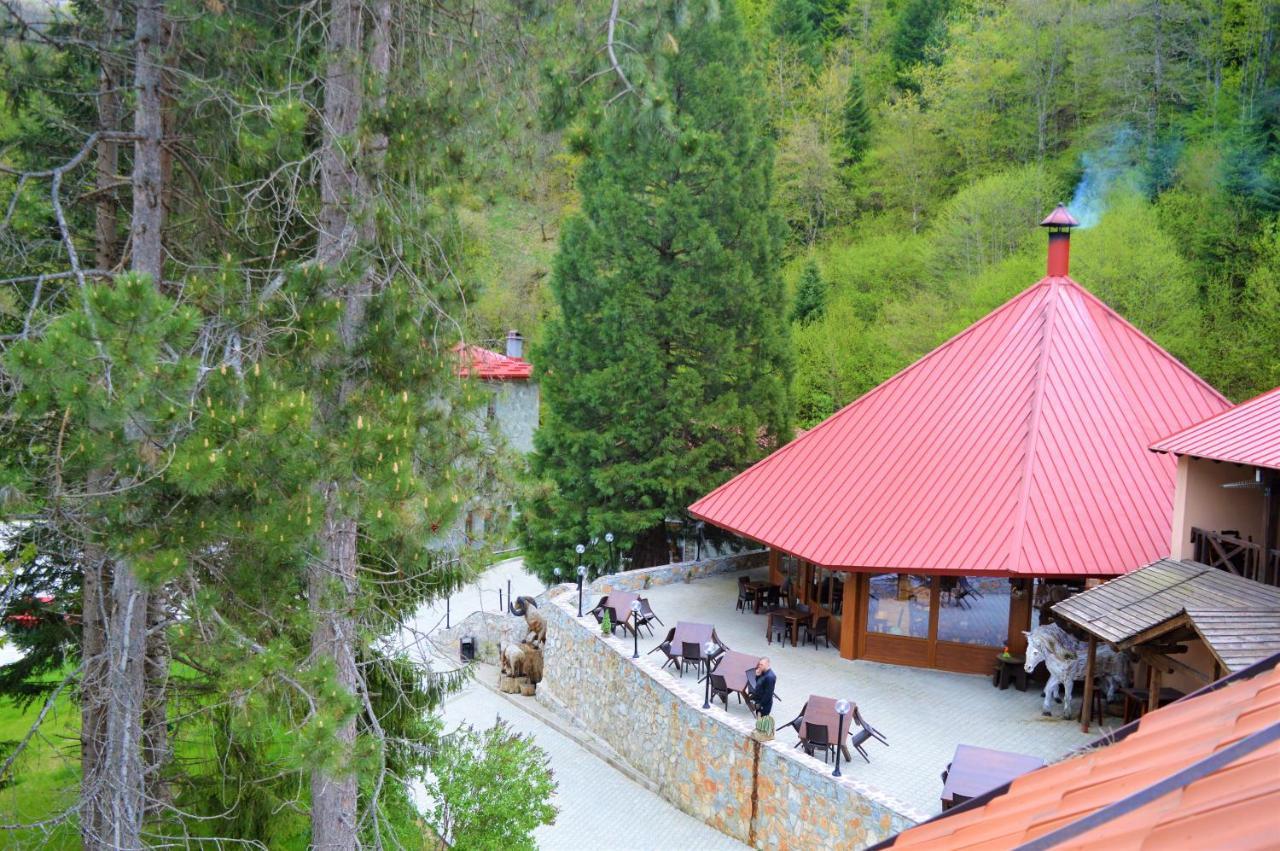 Hotel Korab Trnica Exterior photo